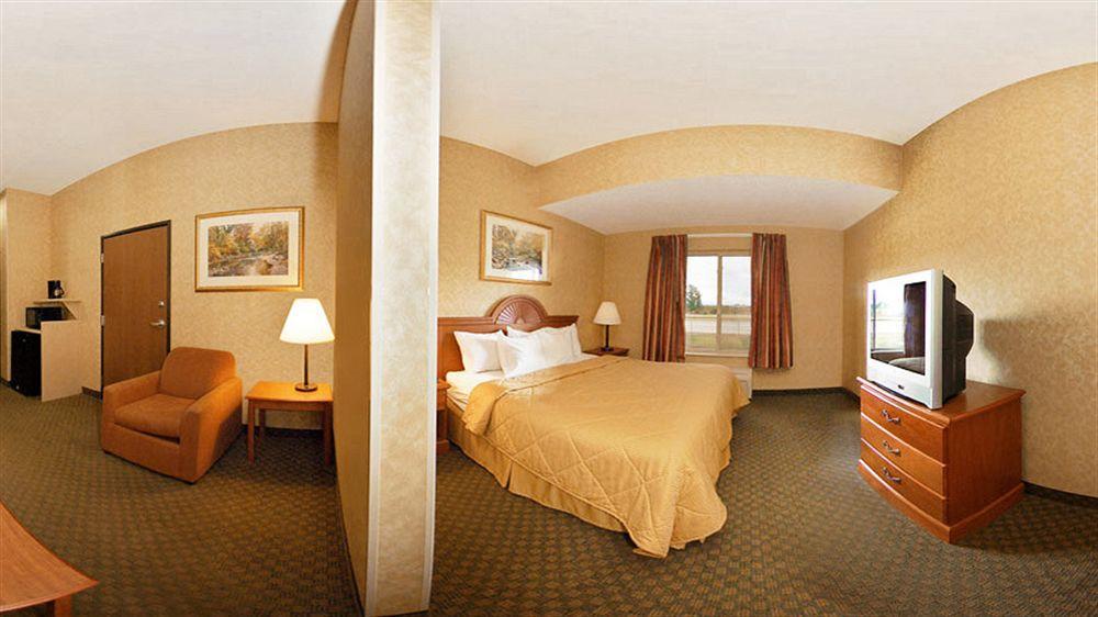 Quality Inn & Suites Rockport-Owensboro North Gold Award Winner Buitenkant foto