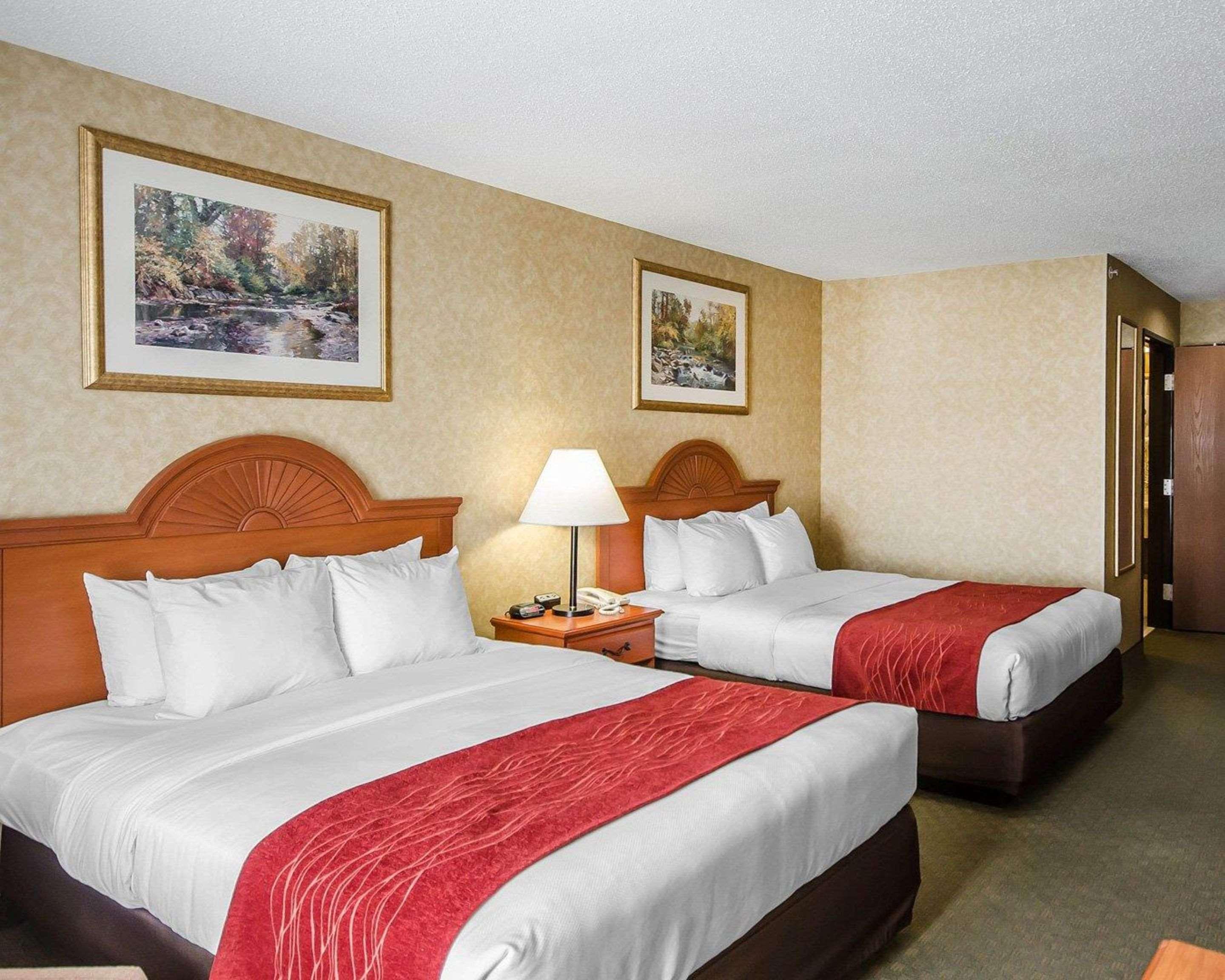 Quality Inn & Suites Rockport-Owensboro North Gold Award Winner Buitenkant foto