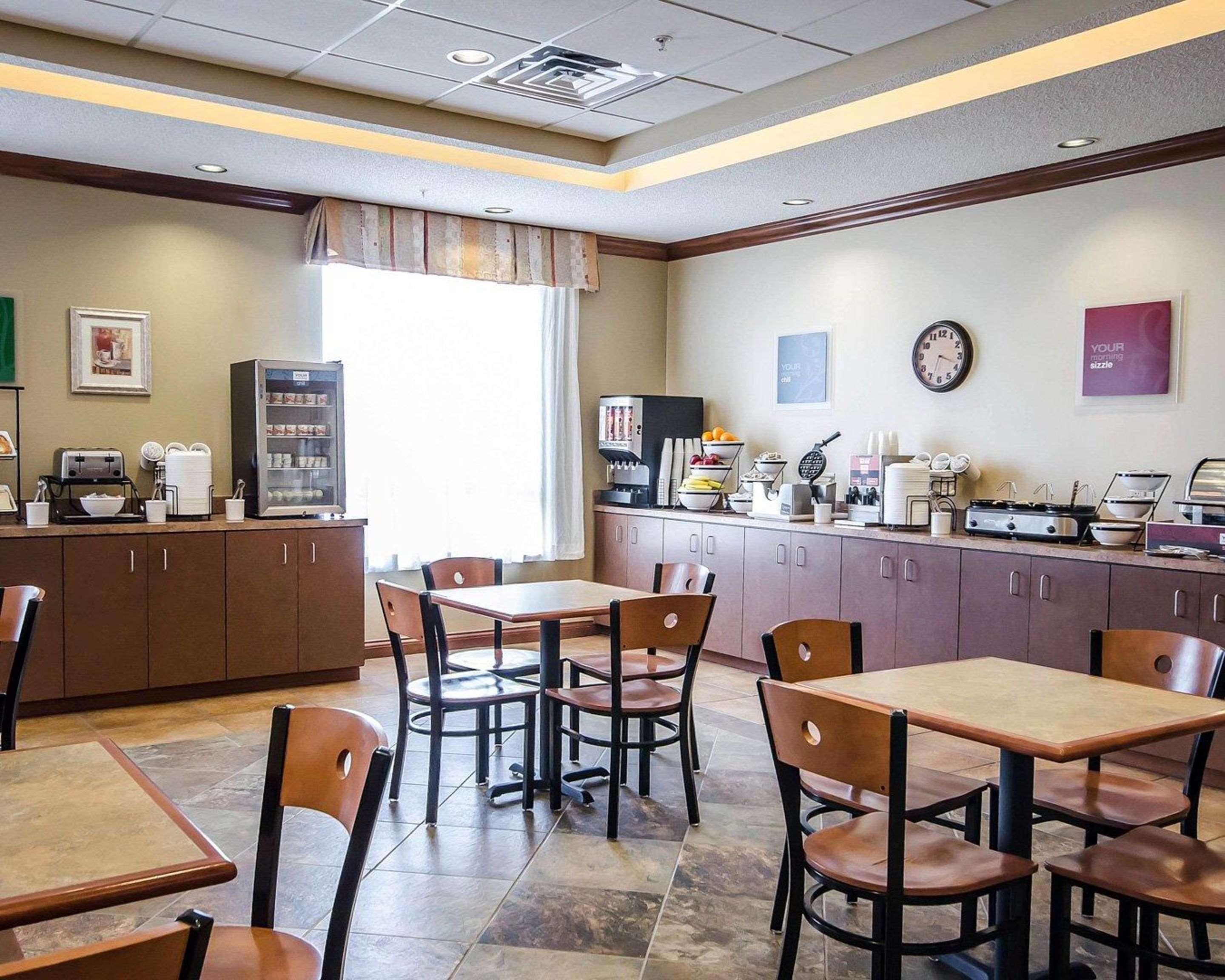 Quality Inn & Suites Rockport-Owensboro North Gold Award Winner Buitenkant foto