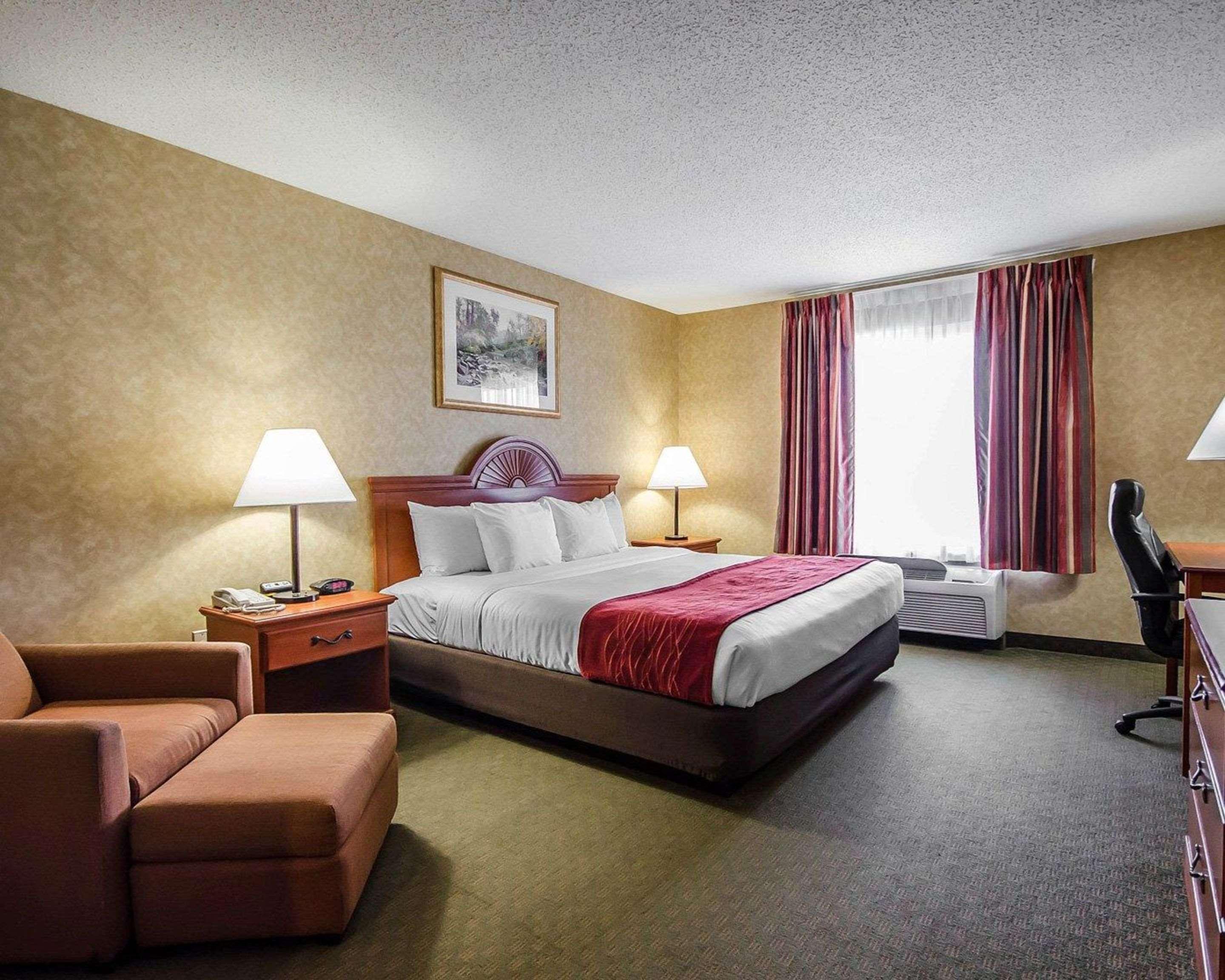 Quality Inn & Suites Rockport-Owensboro North Gold Award Winner Buitenkant foto