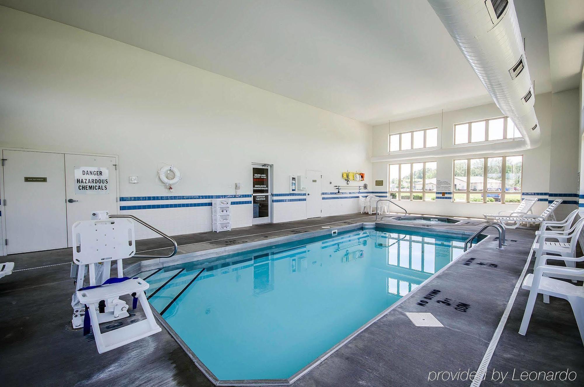 Quality Inn & Suites Rockport-Owensboro North Gold Award Winner Buitenkant foto